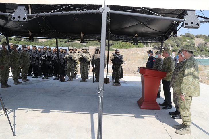 Akar ve komutanlar "Kardak kahramanları" ile bir araya geldi G5