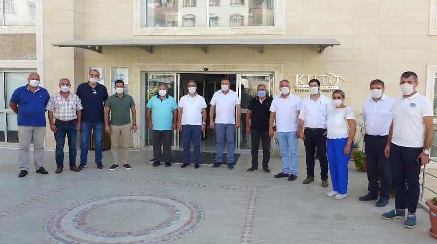 CHP heyetinden Kuşadası Ticaret Odası&rsquo;na ziyaret