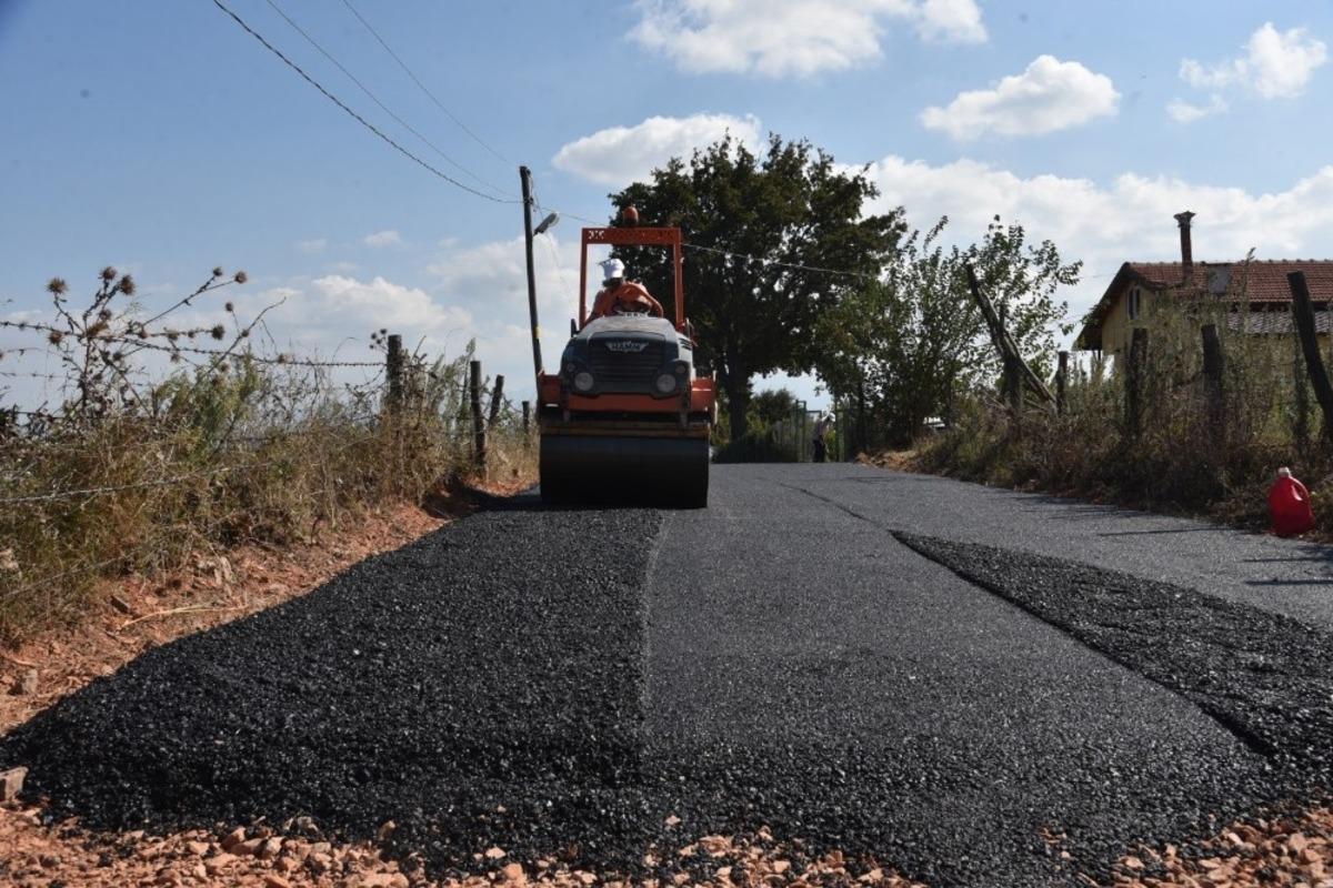 Tekkek&ouml;y asfalt yola kavuştu