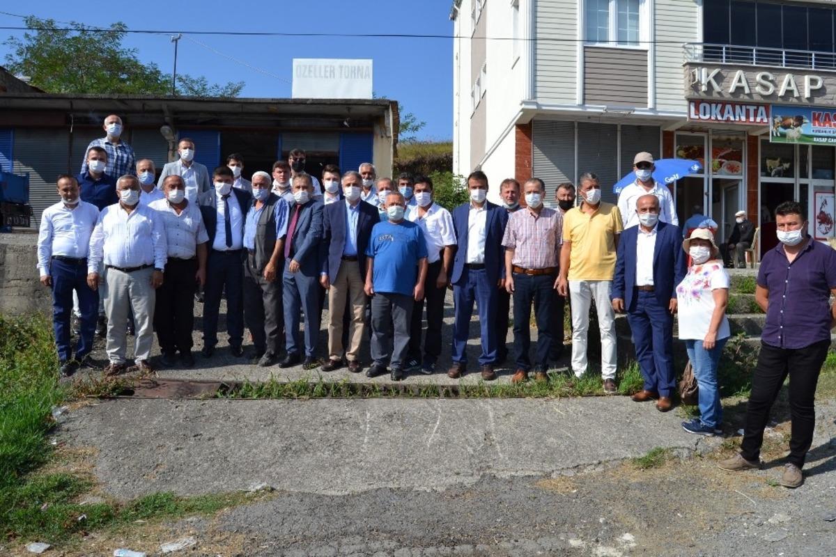 Başkan Bozkurt Kaptaş&rsquo;ta alkışlar ile karşılandı