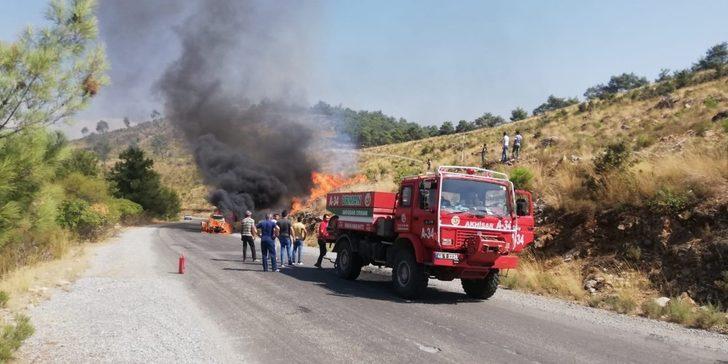 Otomobilde çıkan yangın makilik alana sıçradı G1