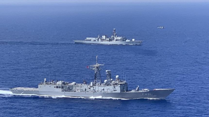 Doğu Akdeniz'de T&uuml;rkiye ve İngiltere'den ortak eğitim tatbikatı