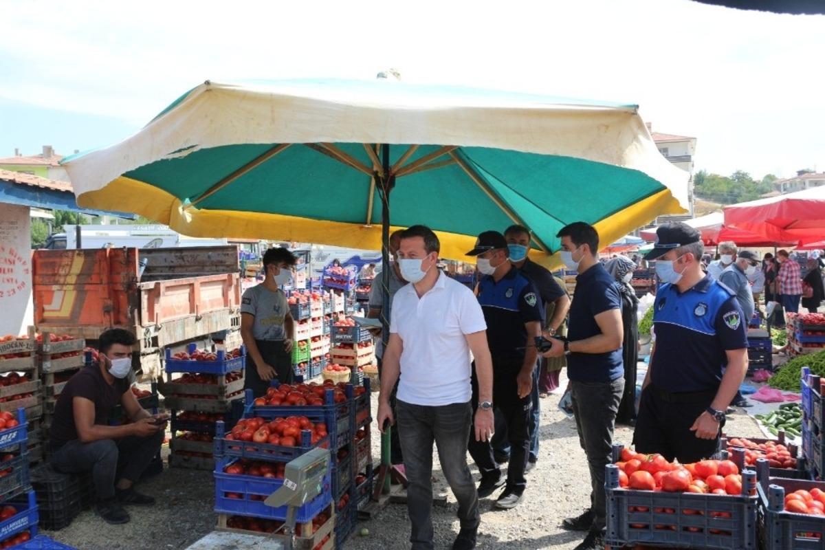 Kaymakam G&ouml;rm&uuml;ş&rsquo;den korona vir&uuml;s denetimi