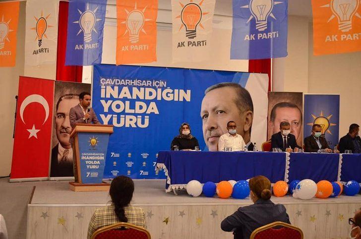 Çavdarhisar’da AK Parti İlçe Başkanı Yaşar Rıdvan Kocaman seçildi G3