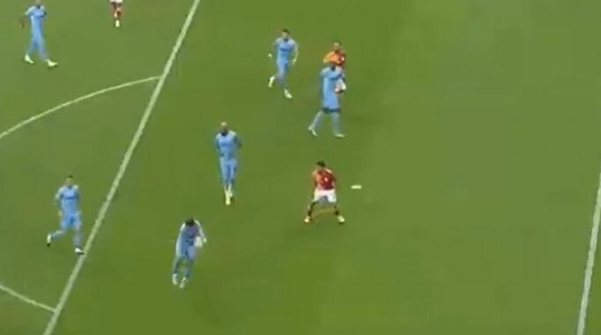 VAR uyardı, Galatasaray penaltı kazandı