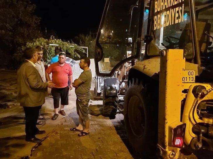 Buharkent’te sağanak yağış etkili oldu G3