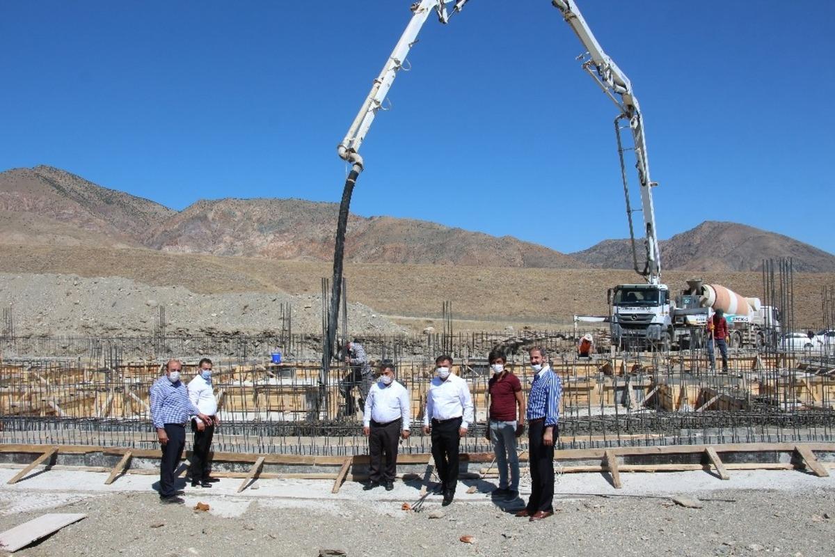 Cağ kebabı fabrika inşaatı devam ediyor