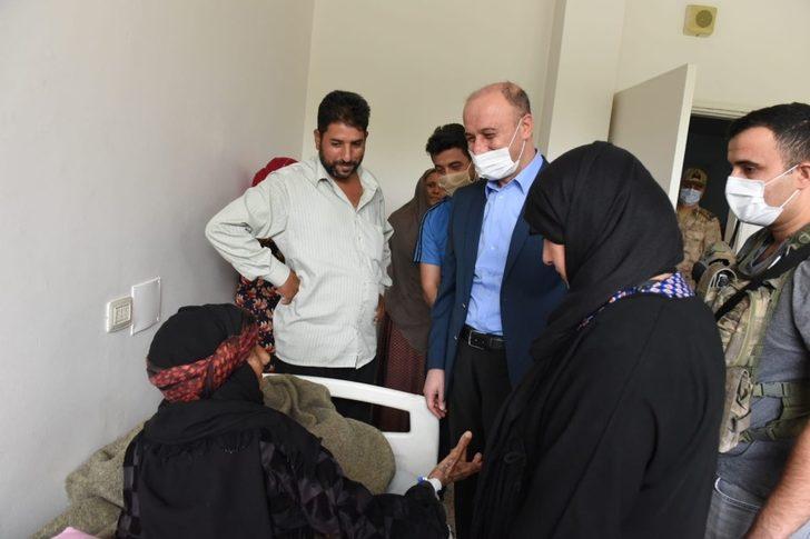 Vali Erin’den Resulayn’daki patlamada yaralılara ziyaret G3