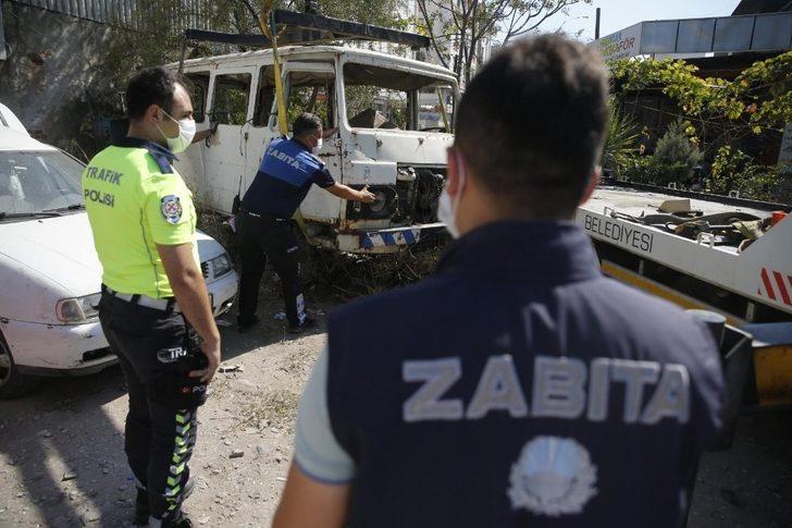 Konak’ta hurda araç operasyonu G3