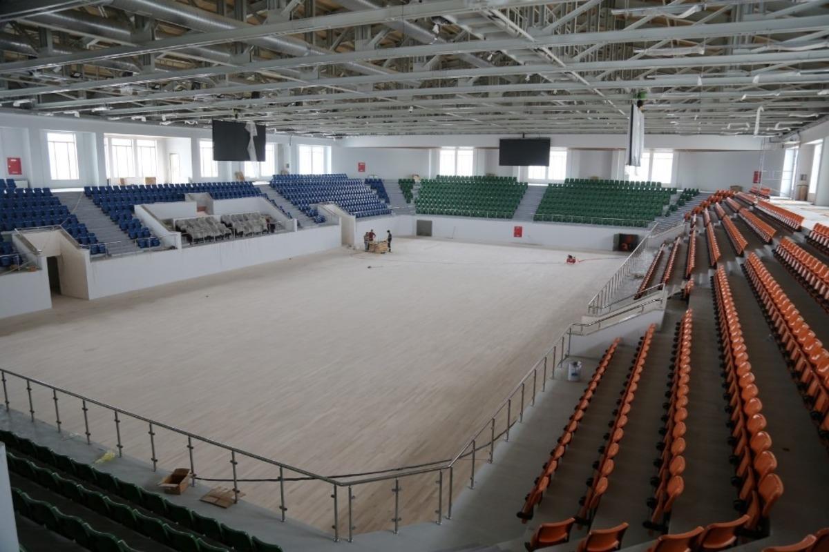 Darıca&rsquo;daki modern spor salonunda &ccedil;alışmalar s&uuml;r&uuml;yor