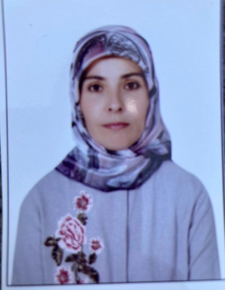 Karısını boğazından bıçaklayan adamı vatandaşlar engelledi - Son Dakika  Haberler