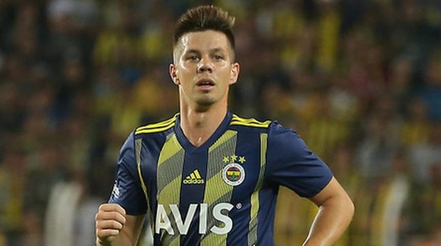 Fenerbahçe, Sloven orta saha oyuncusu Miha Zajc'ın Genoa'ya kiralandığını açıkladı