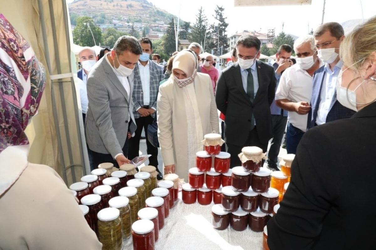 Kadın kooperatifleri Tokat&rsquo;ın &uuml;r&uuml;nlerini sanal ortama taşıyacak