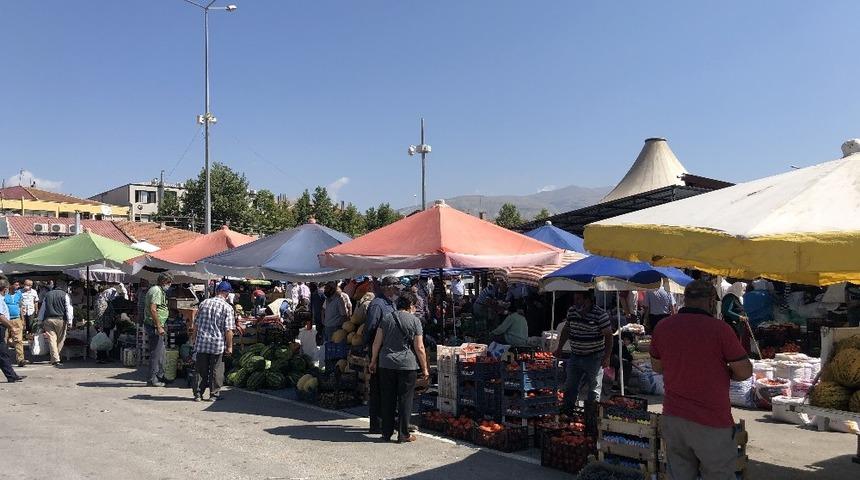 Buğday Meydanında sonbahar hareketliliği
