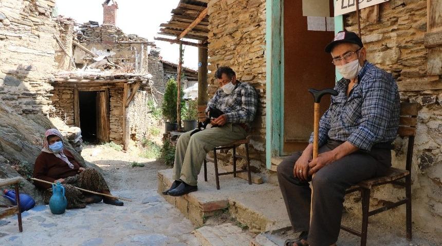 Yer: İzmir... Burada sadece 5 kişi yaşıyor! 'Kendinden sosyal mesafeli' köy