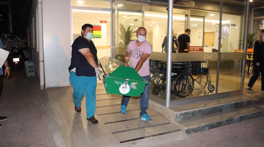 &Uuml;zerine dolap devrilen minik Ebrar hayatını kaybetti