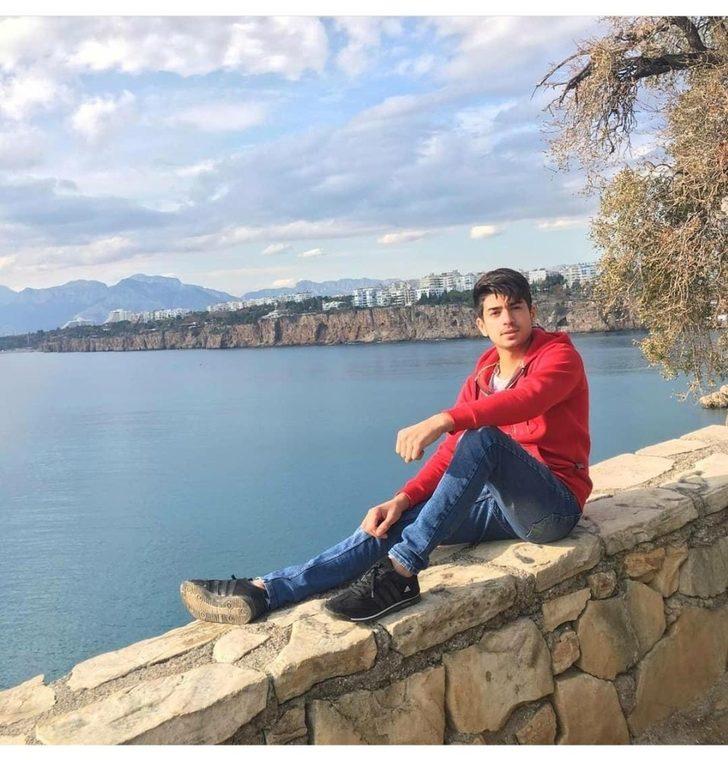 21 yaşındaki genç tabanca ile intihar etti G3