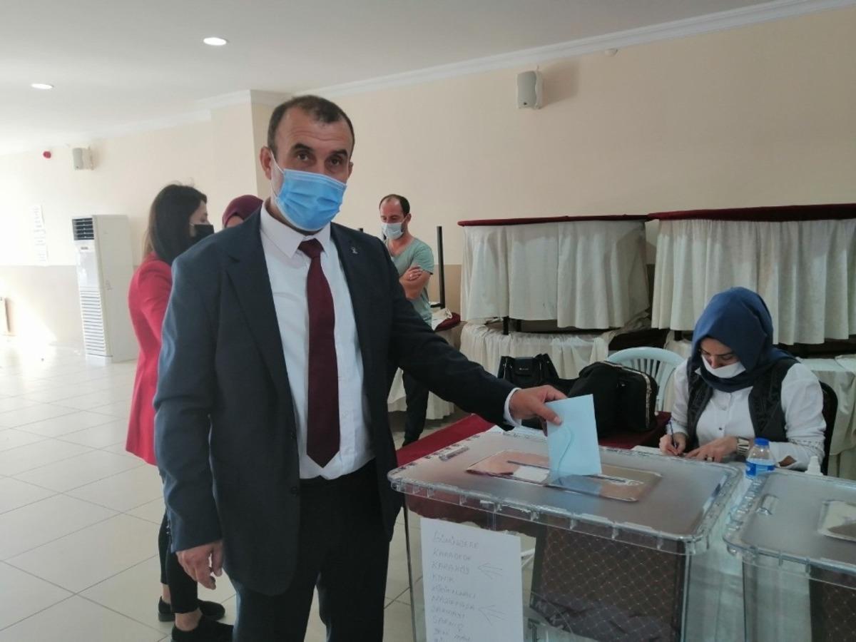 İsmail Soydan, Pazaryeri&rsquo;nde g&uuml;ven tazeledi