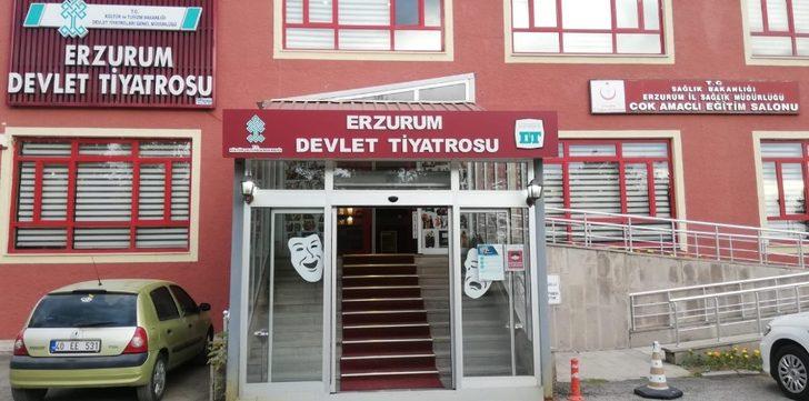 Erzurum Devlet Tiyatrosu ‘Ölümcül Oyun’ ile perde dedi G2