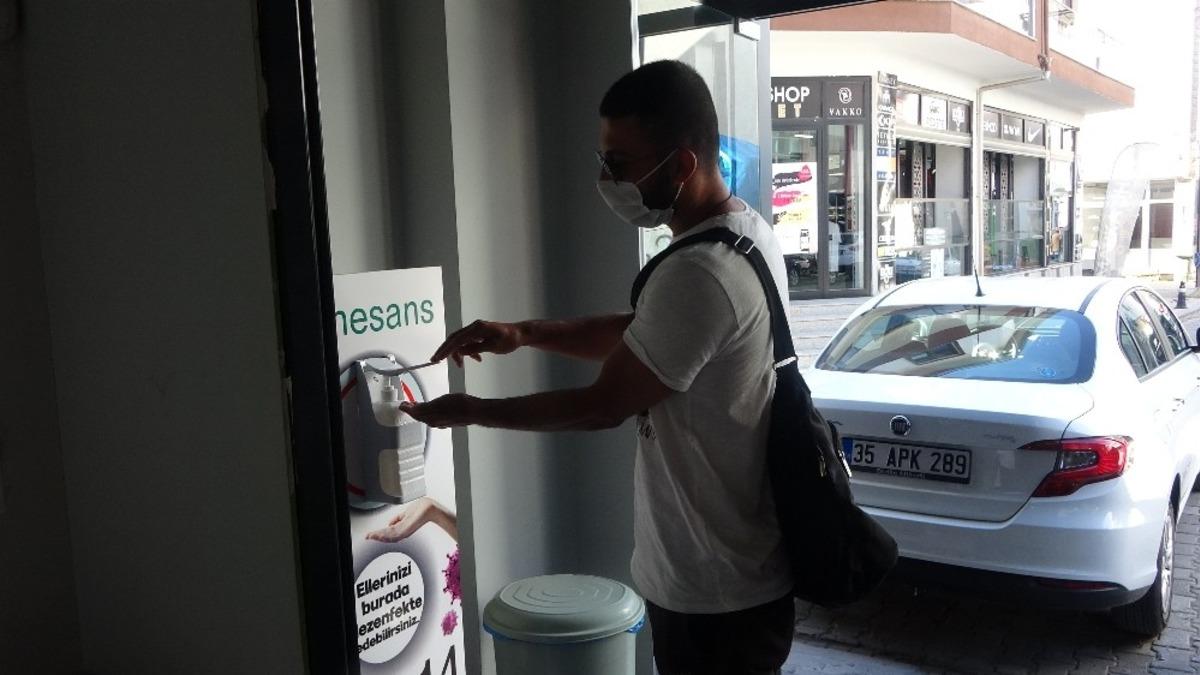 Spor salonları Kovid-19 tedbirleriyle &ccedil;alışıyor