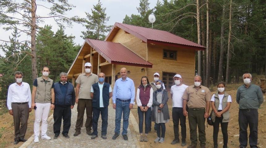 DKMP Genel M&uuml;d&uuml;r&uuml; &Uuml;zmez, Dumanlı Tabiat Parkında incelemelerde bulundu