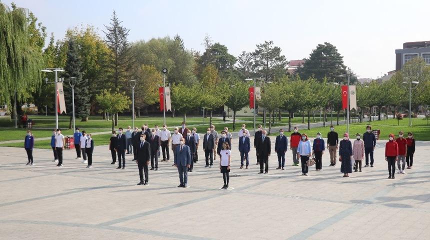 Bolu&rsquo;da ilk&ouml;ğretim haftası kutlamaları başladı
