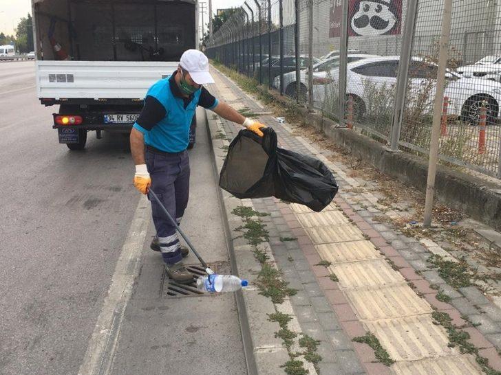 Duraklar ve yaya üstgeçitleri dezenfekte ediliyor G2