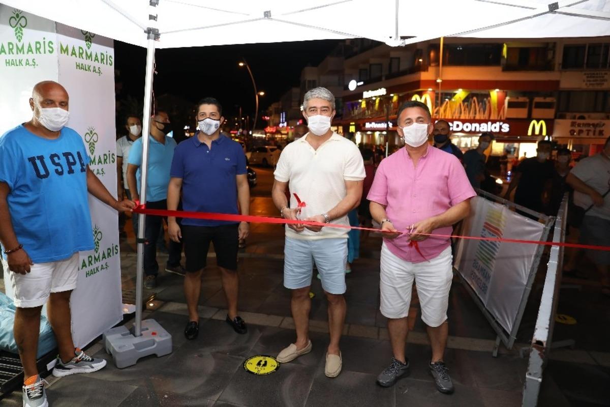 Marmaris&rsquo;te y&ouml;resel &uuml;r&uuml;nler pazarı a&ccedil;ıldı