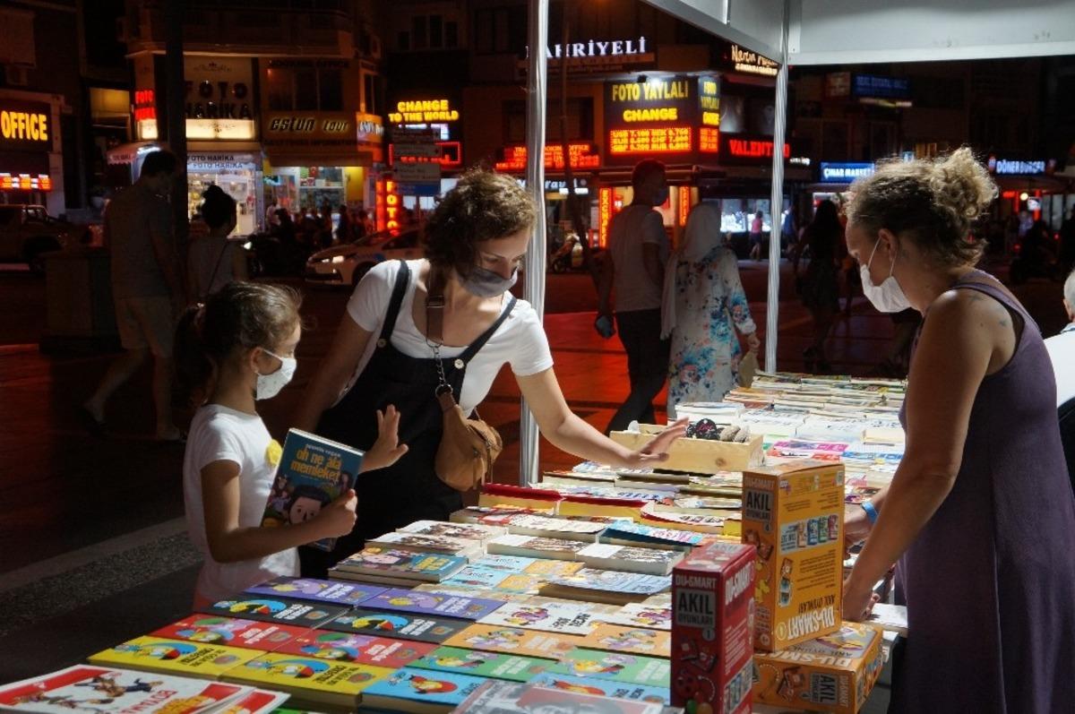 Marmaris&rsquo;ten Mardin&rsquo;e k&uuml;t&uuml;phane desteği &ccedil;ağrısı
