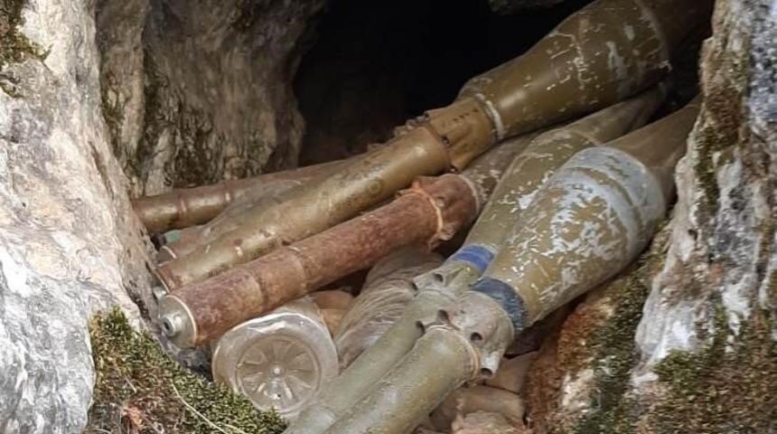 MSB: Hakkari'de EYP ve roketatar m&uuml;himmatı imha edildi