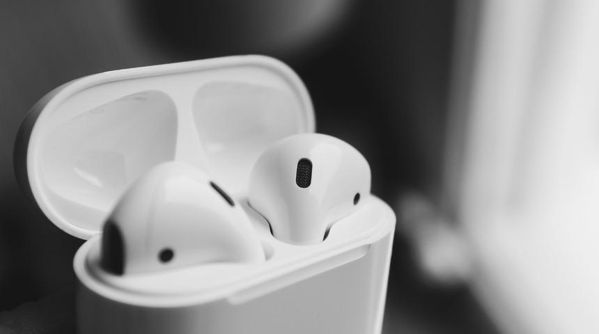 ABD'de fıkra gibi olay: G&uuml;mr&uuml;k memurlarının sahte AirPods operasyonu şaşırtıcı sonla bitti!