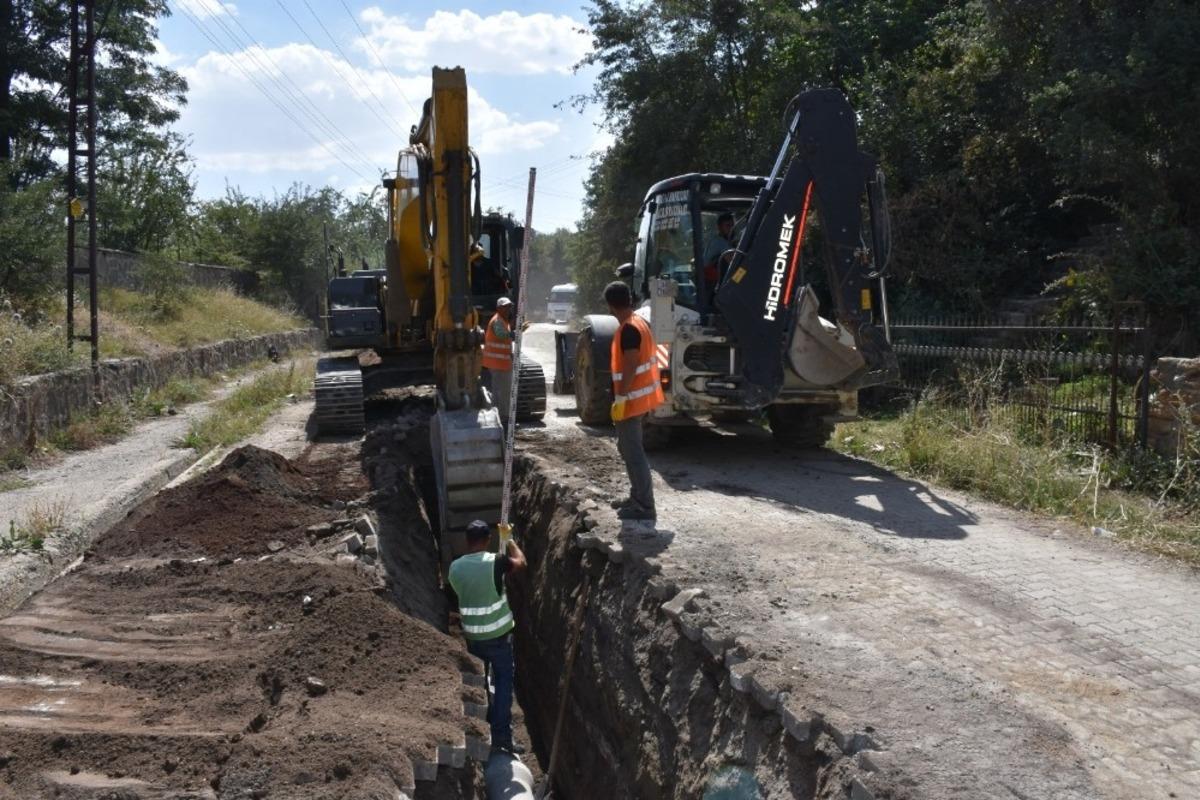 &Ccedil;ağlayan Mahallesi&rsquo;nde altyapı &ccedil;alışmaları devam ediyor