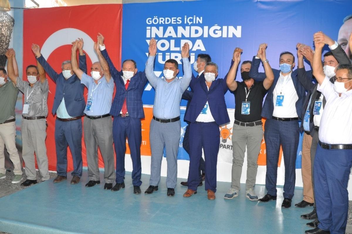AK Parti G&ouml;rdes İl&ccedil;e Başkanı Rıza Dilcan g&uuml;ven tazeledi