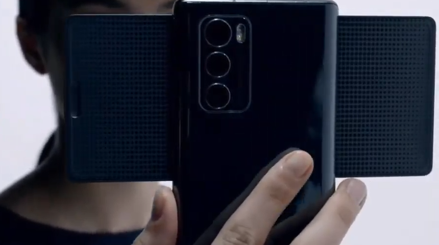 U&ccedil;ağa benzeyen LG Wing resmen tanıtıldı! İşte &ouml;zellikleri