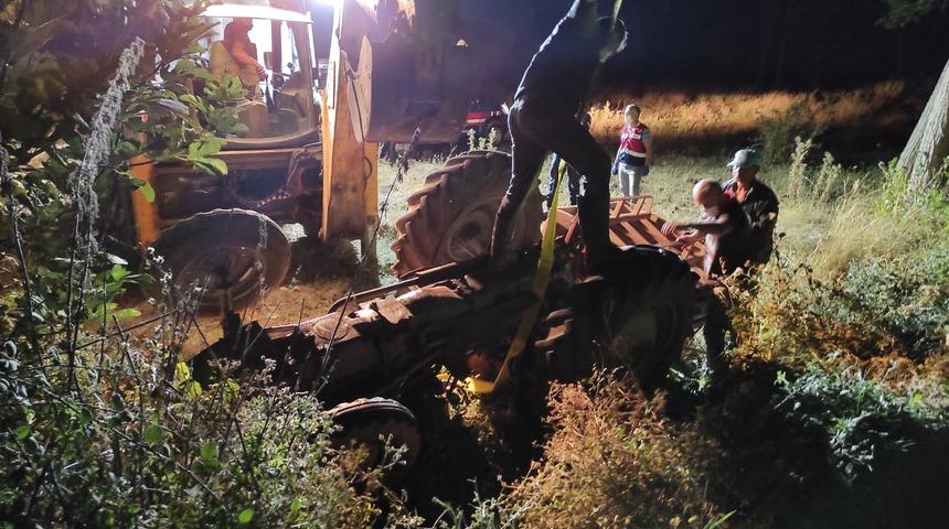 &Ccedil;anakkale'de feci olay! 50 yıl &ouml;nce &ouml;len babasıyla aynı şekilde aynı trakt&ouml;rle hayatını kaybetti