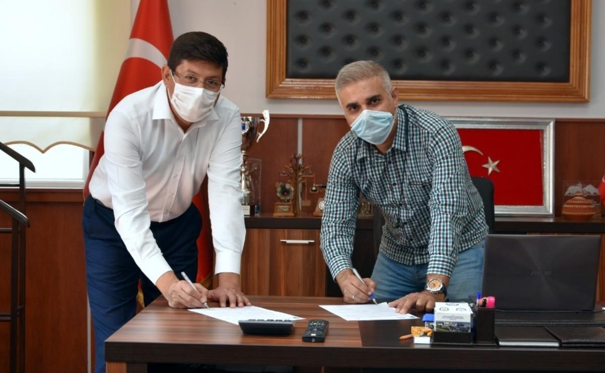 Nazilli Belediyesi&rsquo;nden AD&Uuml;&rsquo;ye tam destek