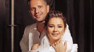 Yakında anne olacak şarkıcı Merve Özbey kimdir? Merve Özbey ne zaman evlendi? Merve Özbey eşi kim?