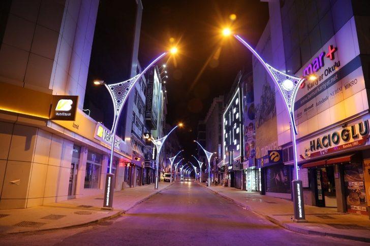 Alemdar Caddesi ışıl ışıl oldu G2