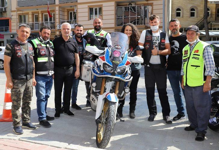 Motosikletiyle Türkiye turuna çıkan akademisyen Saruhanlı’da G2