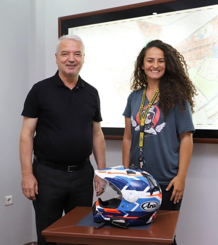 Motosikletiyle Türkiye turuna çıkan akademisyen Saruhanlı’da G3