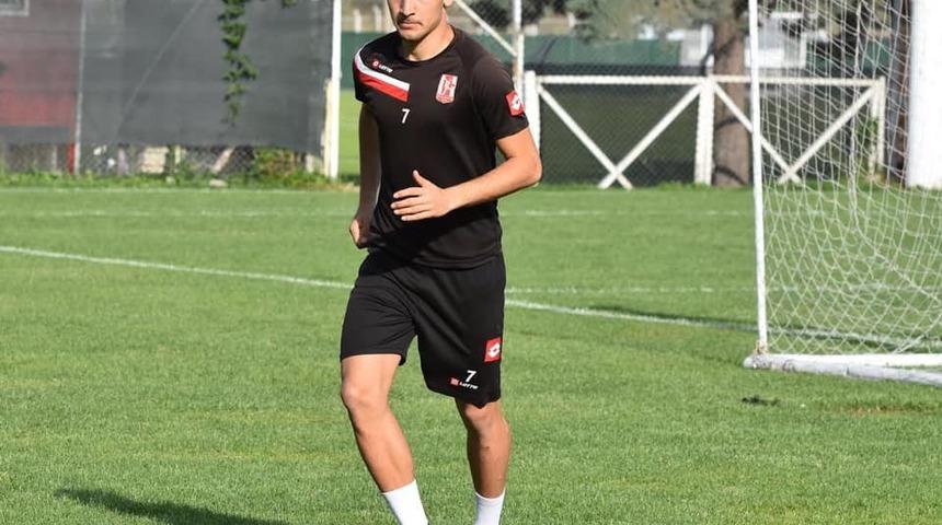 Balıkesirspor&rsquo;lu Celal Emir Dede&rsquo;ye milli davet