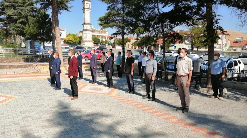 Yunak&rsquo;ta İlk&ouml;ğretim Haftası kutlamaları