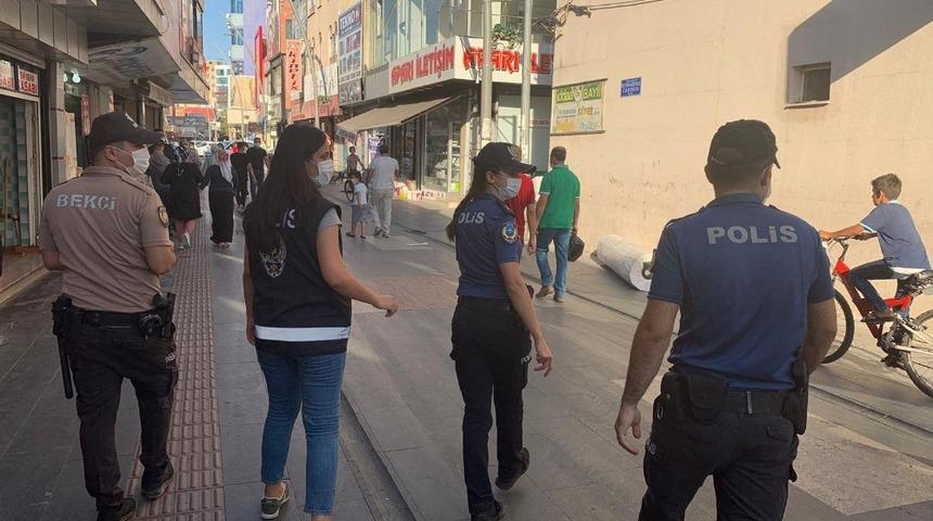 Batman&rsquo;da bir kadının cep telefonunu gasp eden zanlı yakalandı