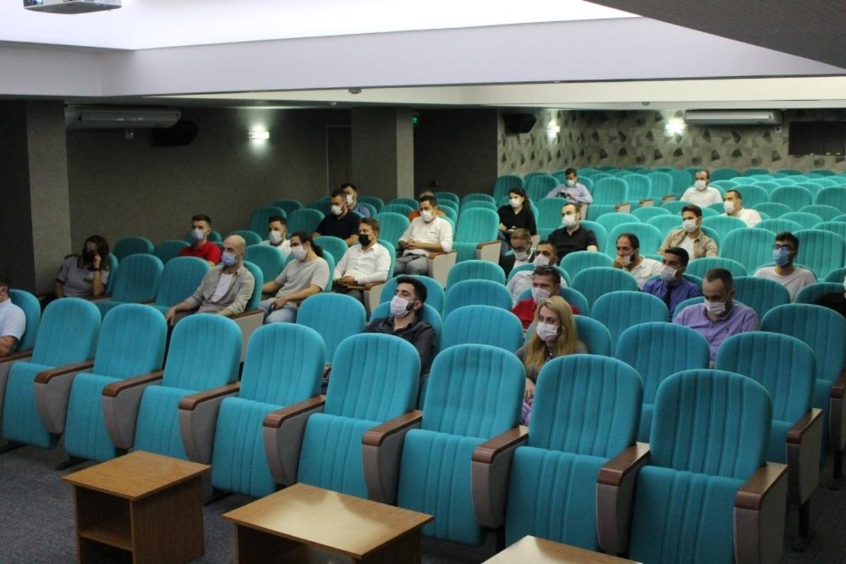 D&uuml;zce Lokanta ve kafelere y&ouml;nelik eğitim d&uuml;zenlendi