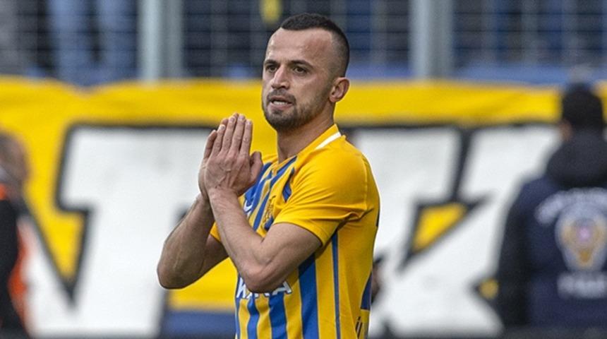 MKE Ankaragücü, İlhan Parlak ile yollarını ayırdı