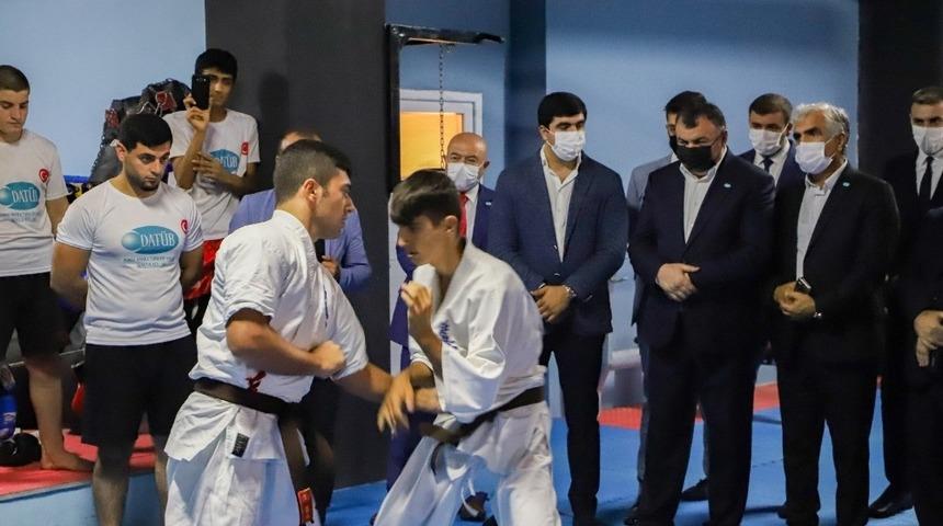 DAT&Uuml;B Gen&ccedil;lik Kolları, Bursa&rsquo;da spor salonu a&ccedil;tı