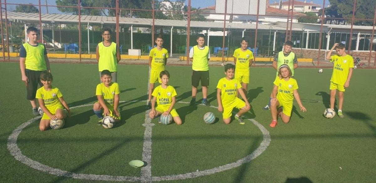 Armut&ccedil;ukspor gen&ccedil;liği durmak bilmiyor