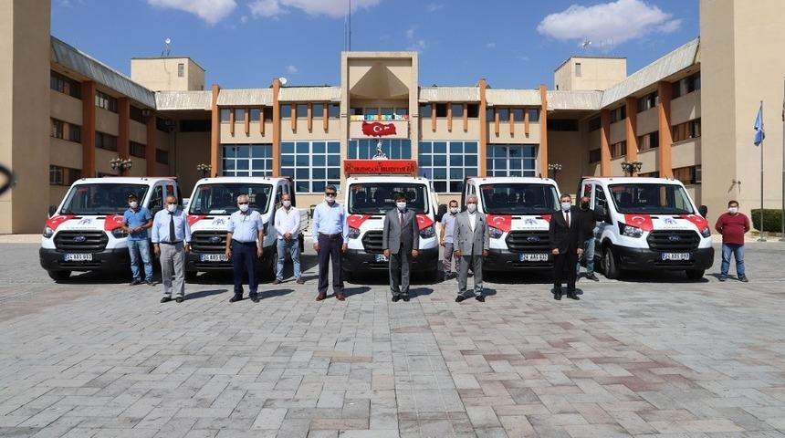 Erzincan Belediyesi ara&ccedil; parkına yeni ara&ccedil;lar ekledi