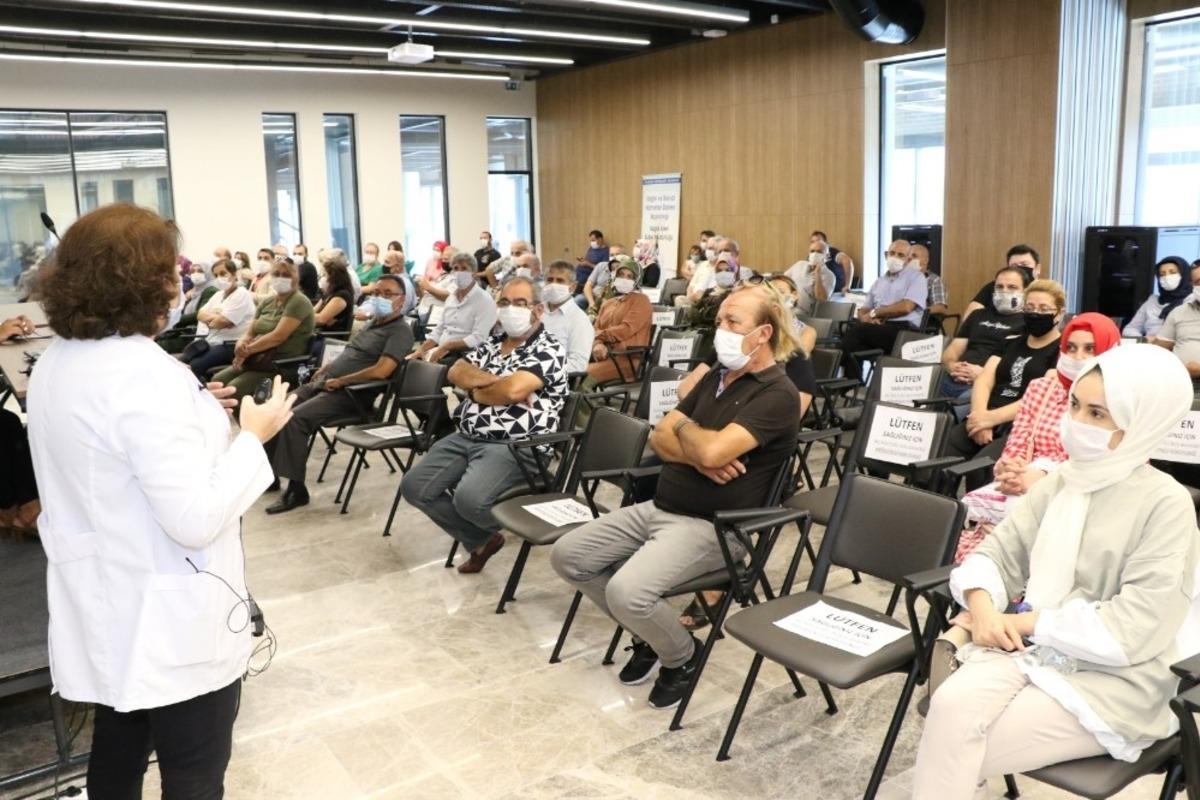 Okul &ouml;ncesi b&uuml;fe ve kantinlere Covid-19 eğitimi