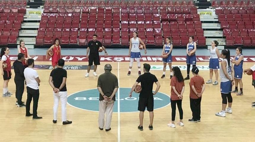 Erciyes Cup&rsquo;a &Ccedil;ukurova yerine İzmit Belediyespor katılacak